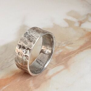 Vintage Avon 2001 Sterling Silver 925 Hammered Band Ring Sz 6 Minimalist NIB 332